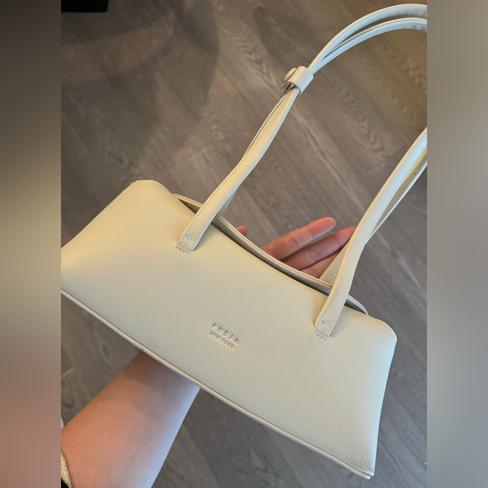Freja Mini Chrystie Bag in Oat - Picture 8 of 16